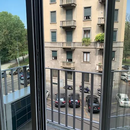 Bilocale Viale Coni Zugna 29